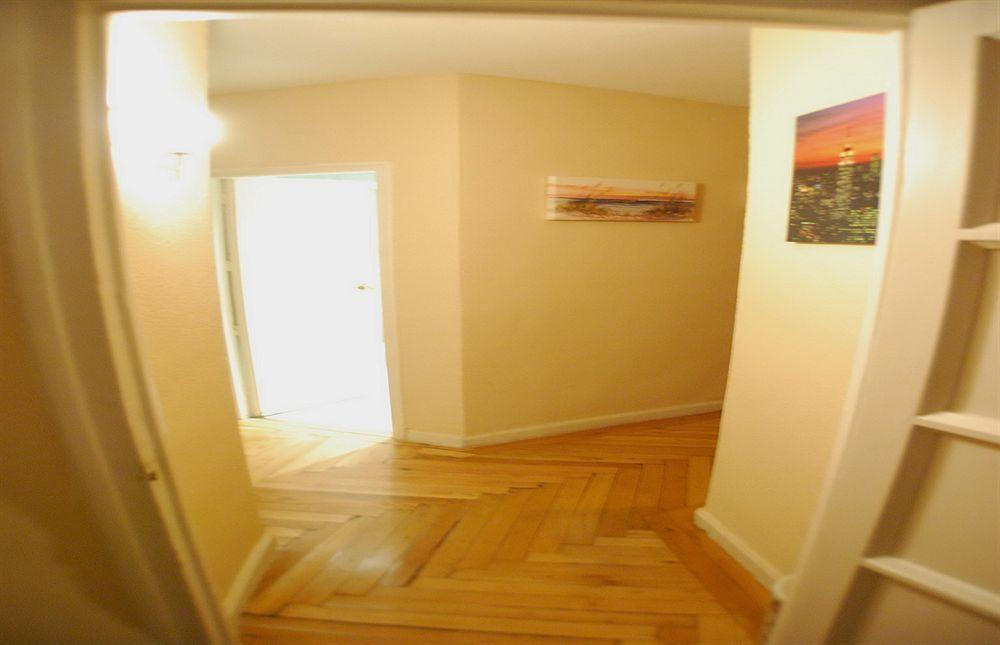 Apartamentos Aqui Me Quedo Madri Exterior foto