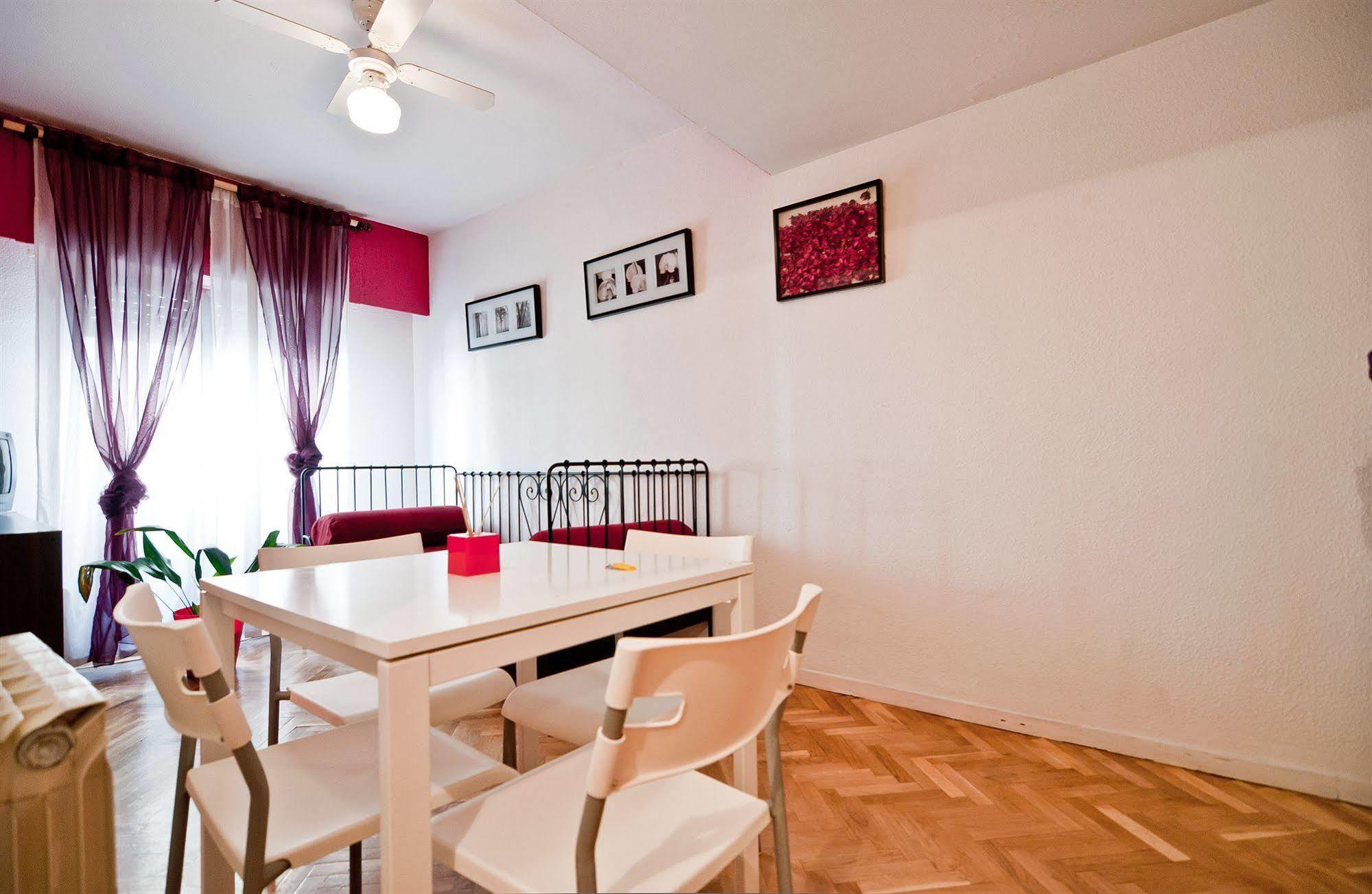 Apartamentos Aqui Me Quedo Madri Exterior foto